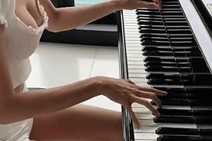 피아노 유투버의 아찔함