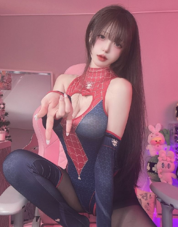 섹시한 스파이더걸