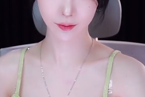 존예녀의 섹시한 의상