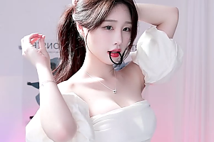 존예 한갱이 오늘자 새하얀 원피스